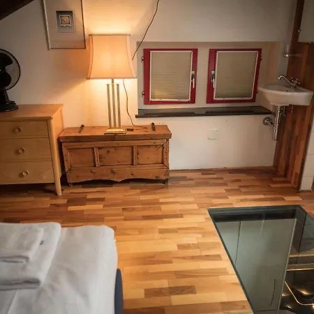 Emanuel By Interhome Apartmán *